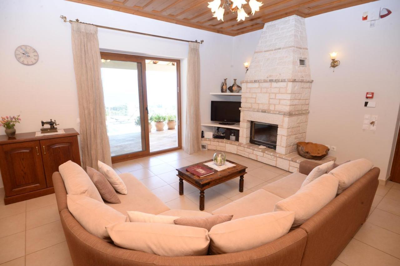 Villa Melanthi Kassiopi Corfu מראה חיצוני תמונה